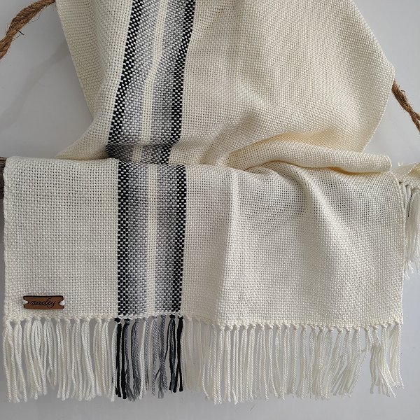 Pashmina Catriel tejidas en telar artesanales